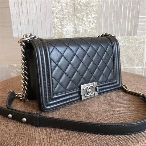 chanel black boy bag with black hardware|Chanel le boy bag yupoo.